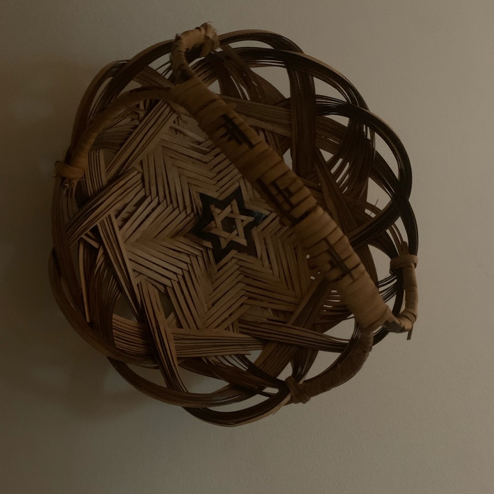 Star Wicker Basket with Handle